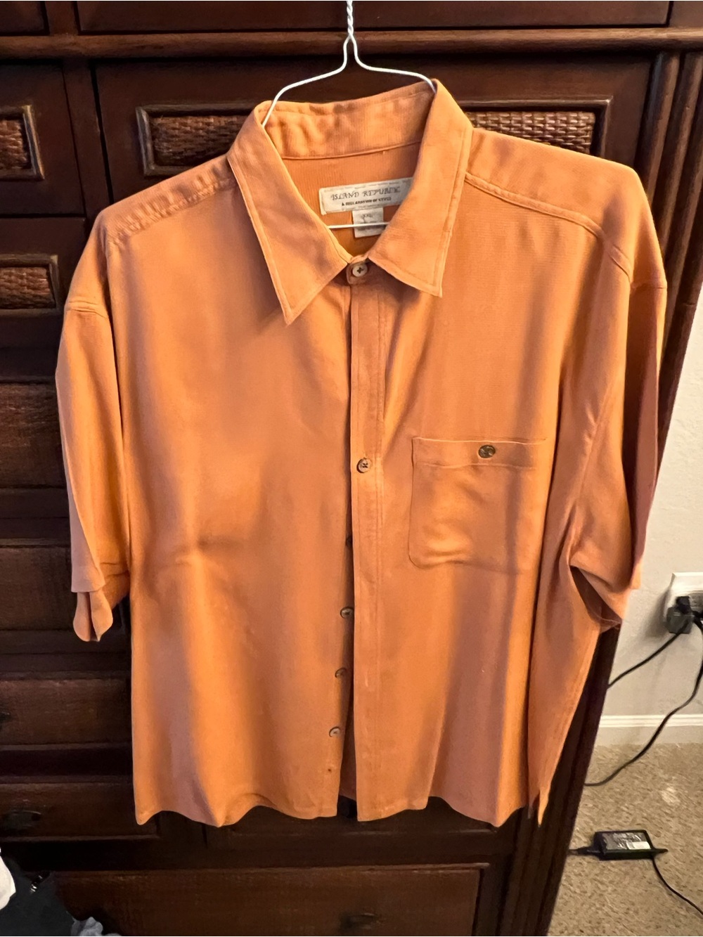 Island Republic Men's Short-Sleeve Button-Down Shirt in Burnt Orange